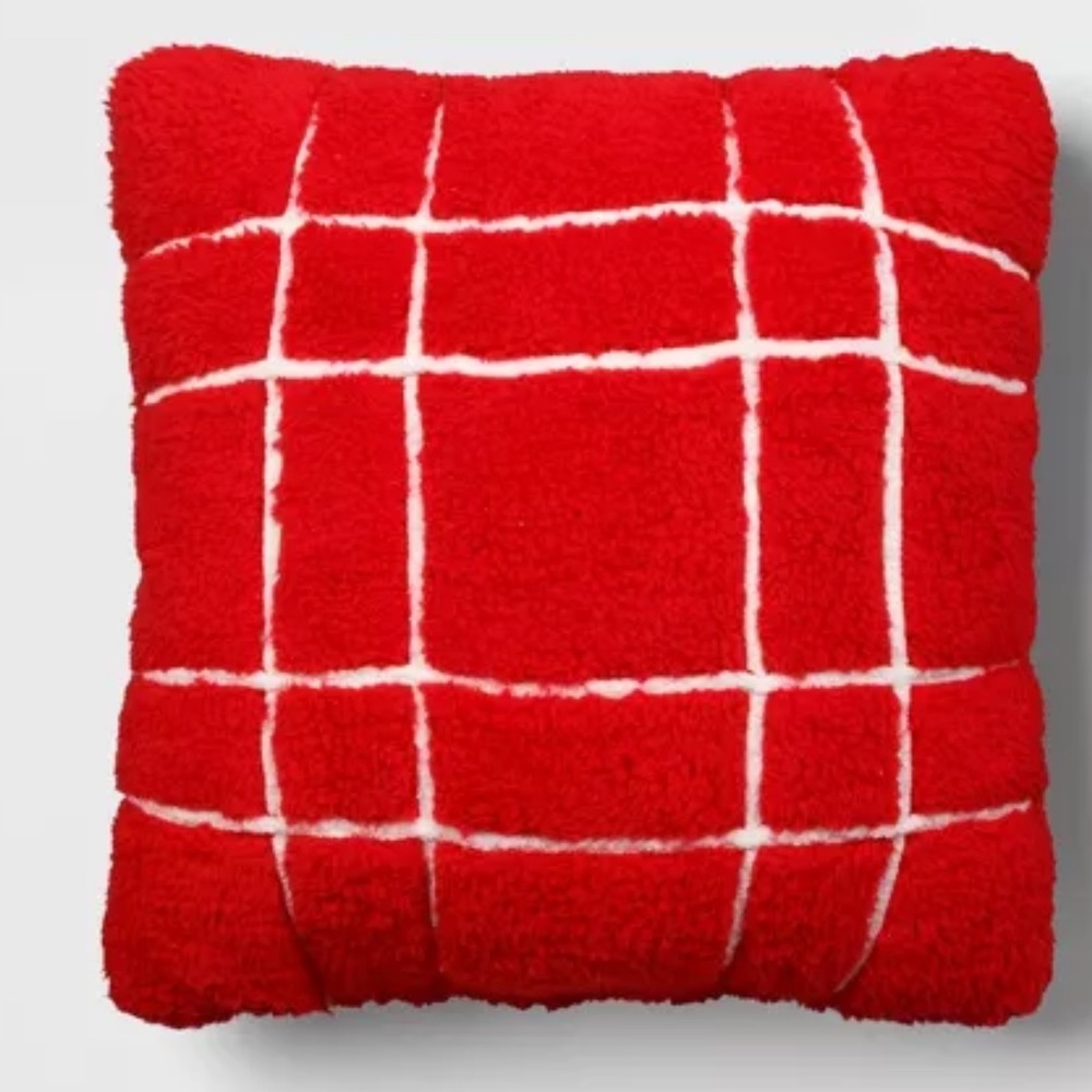 NWOT Wondershop Faux Shearling Plaid Christmas Square Throw Red/White Set of 3